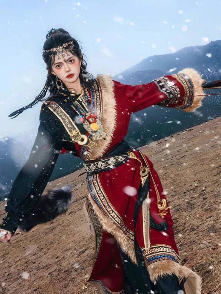 Ethnic Fashion Clothing - New Tibetan robe Tibet brigade shot