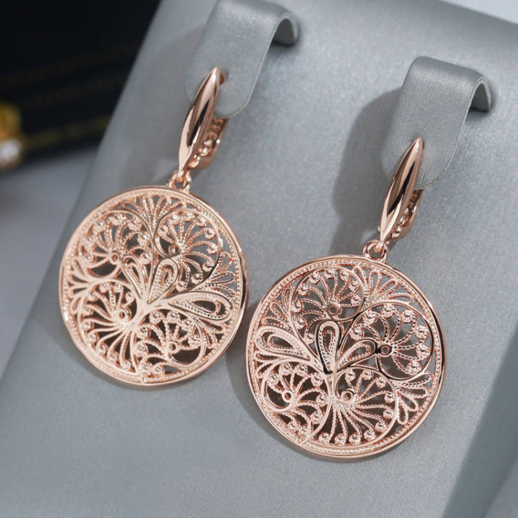 Wbmqda Hollow Metal Flower Lon - огляд і ціна Ethnic Fashion In Dubai