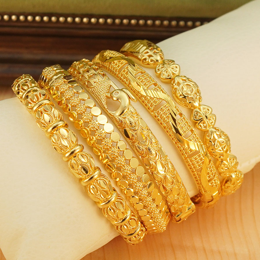 1Pcs Gold Tone Peacock Carved  - огляд і ціна Ethnic Fashion In Dubai