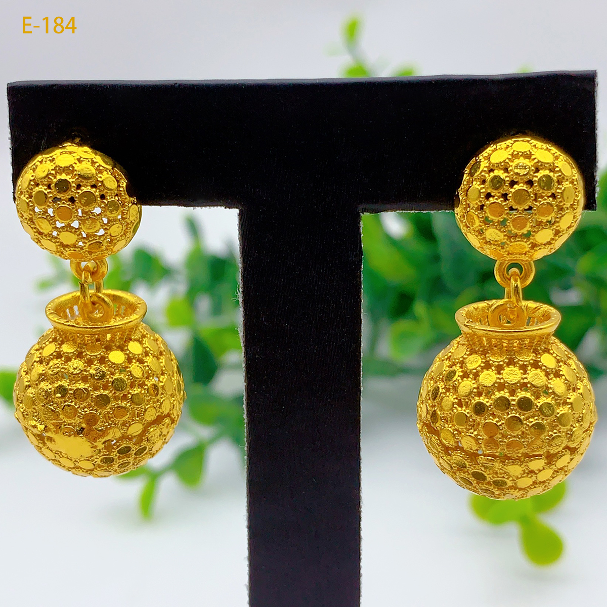 Indian Ball Earrings For Women - огляд і ціна Ethnic Fashion In Dubai