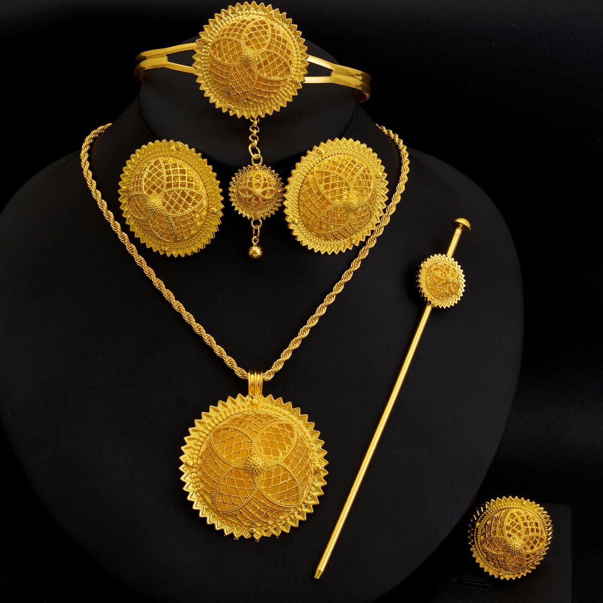 Africa Dubai Golden Color Jewe - огляд і ціна Ethnic Fashion In Dubai